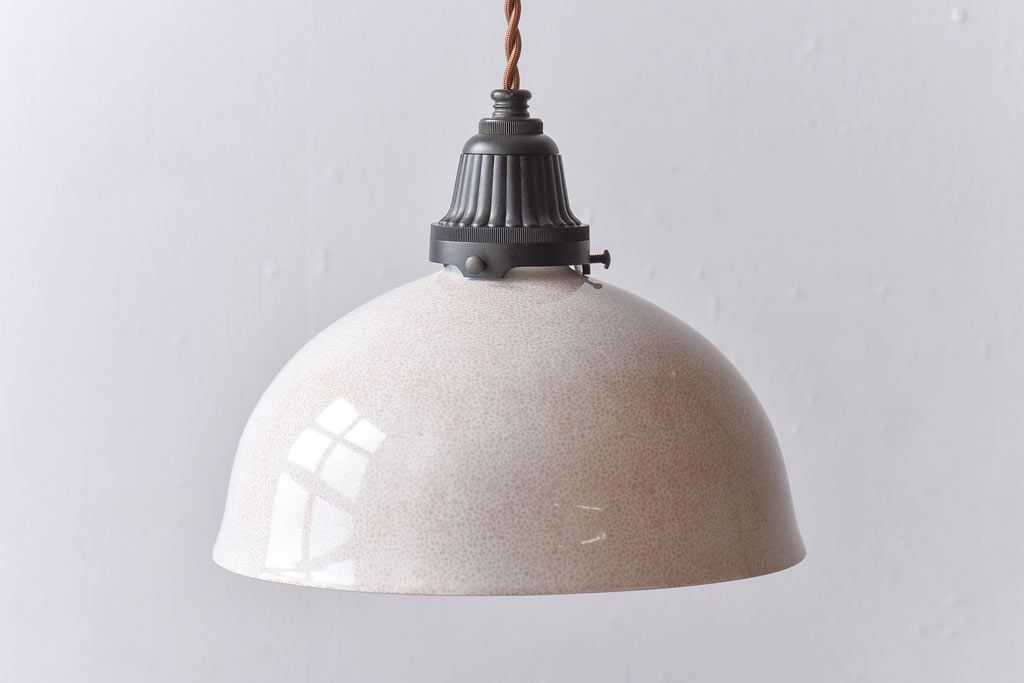 オールドノリタケ・則武(日陶)　ポピー(芥子)　照らすと透ける模様が魅力の電笠(天  井照明、シェード)