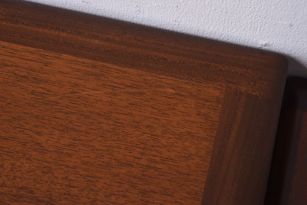 アンティーク雑貨　北欧ビンテージ　G-PLAN　モダンなシルエットのネストテーブル(カフェテーブル、サイドテーブル)