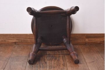 アンティーク雑貨　イギリスアンティーク　上品な佇まいのスツール(イス、チェア、花台)