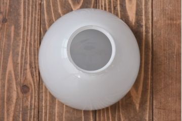 昭和レトロ　ぽってりしたシルエットが愛らしいペンダントライト(天井照明、吊り照明)