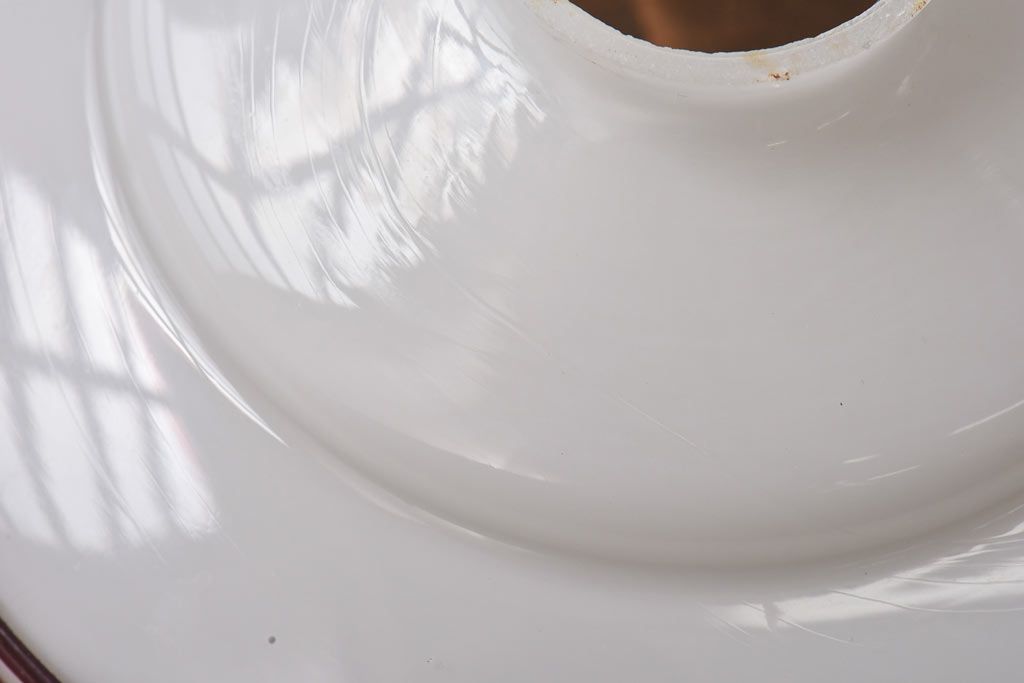 昭和レトロ　網目のような花模様が愛らしいペンダントライト(天井照明、吊り下げ照明)