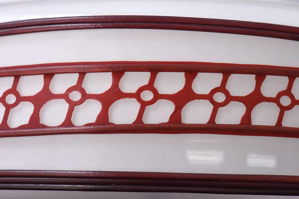 昭和レトロ　網目のような花模様が愛らしいペンダントライト(天井照明、吊り下げ照明)