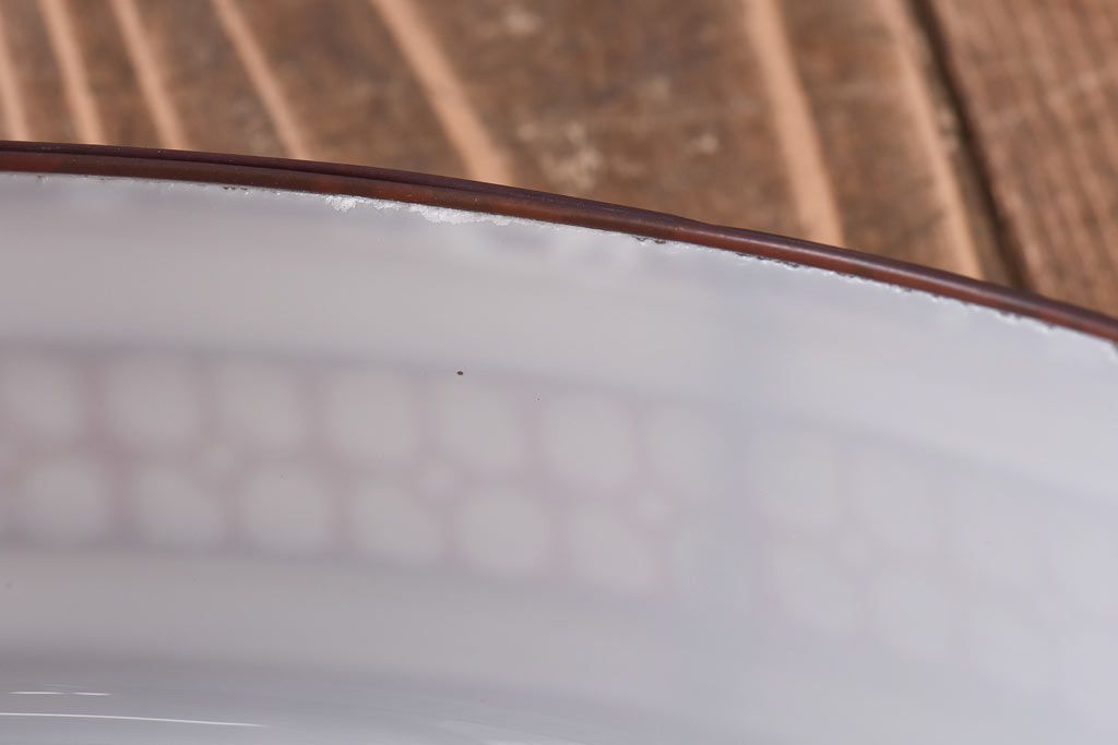 昭和レトロ　網目のような花模様が愛らしいペンダントライト(天井照明、吊り下げ照明)