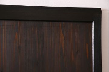 深みのある色合いと桟が魅力的な昭和初期の格子帯戸(ガラス帯戸、建具、引き戸)2枚セット