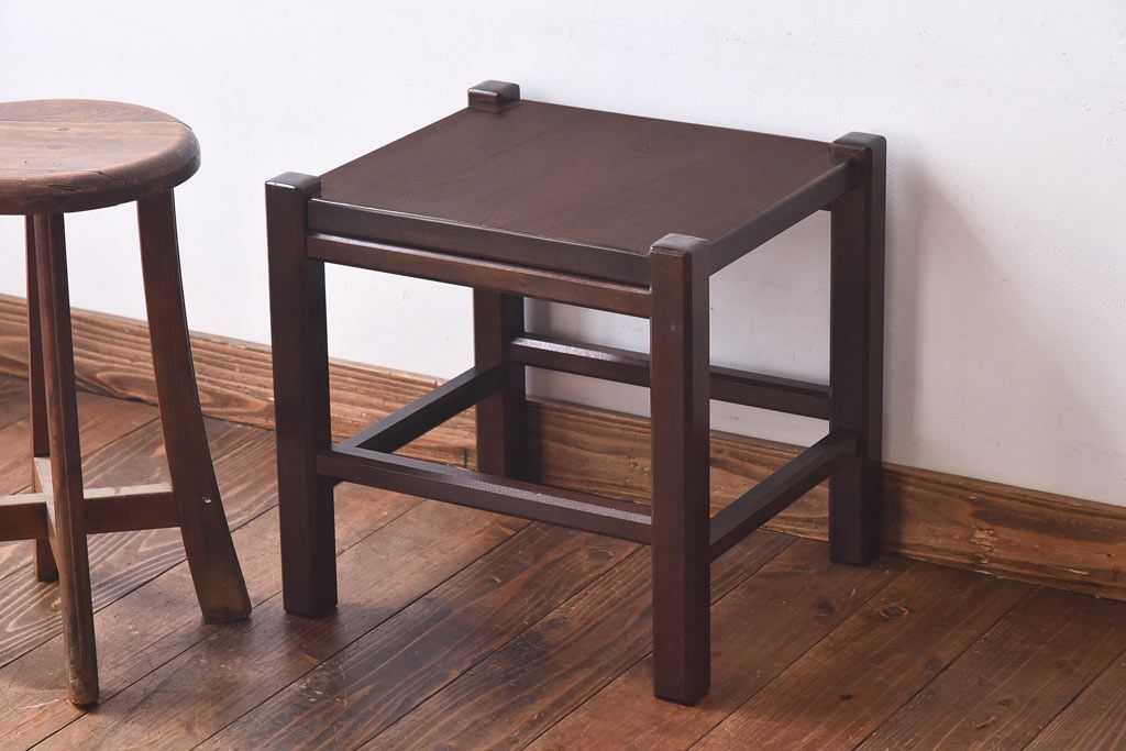 アンティーク雑貨　中古　民芸家具　シンプルで使い勝手の良いスツール(サイドテーブル、飾り台、椅子)