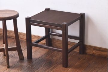アンティーク雑貨　中古　民芸家具　シンプルで使い勝手の良いスツール(サイドテーブル、飾り台、椅子)