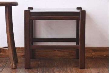 アンティーク雑貨　中古　民芸家具　シンプルで使い勝手の良いスツール(サイドテーブル、飾り台、椅子)
