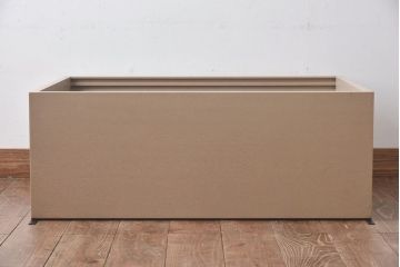 ラフジュ工房オリジナル　モールガラス入り　ベージュペイントのウォールシェルフ(壁付け戸棚、収納棚)