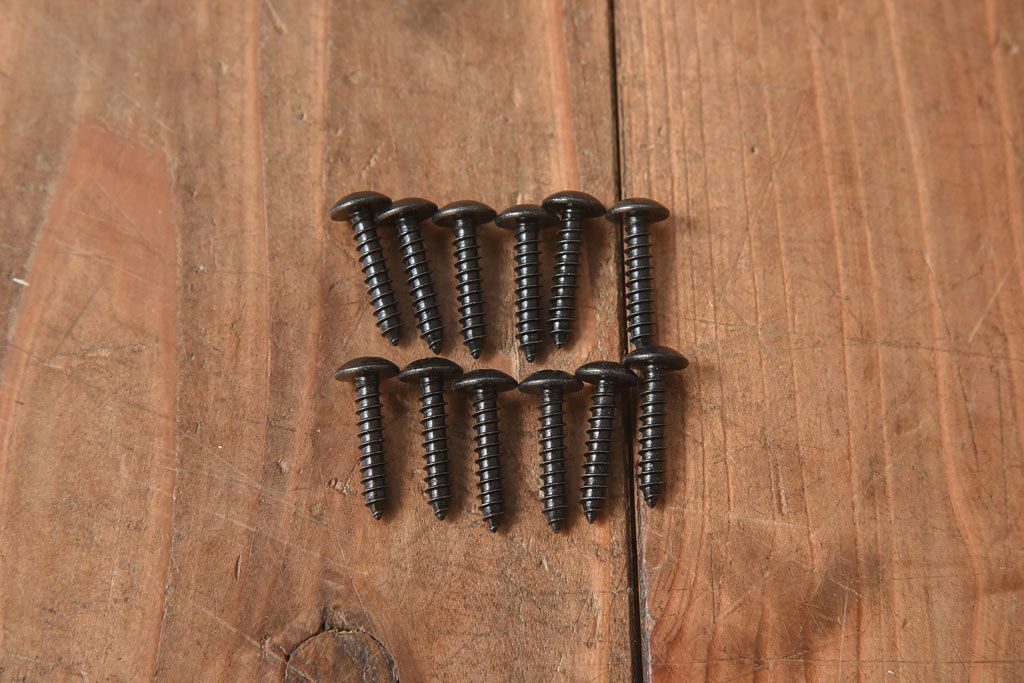 ラフジュ工房オリジナル　モールガラス入り　ベージュペイントのウォールシェルフ(壁付け戸棚、収納棚)