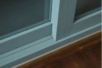 ラフジュ工房オリジナル　気泡ガラス入り　ブルーペイントのウォールシェルフ(壁付け戸棚、収納棚)