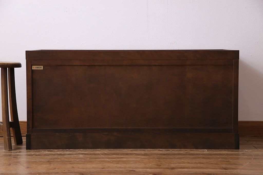 中古　北海道民芸家具　シックな雰囲気漂うローボード(リビングボード、収納棚)