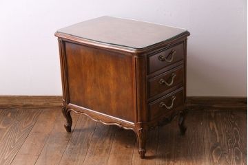 中古　DREXEL HERITAGE(ドレクセルヘリテイジ)　old continent(オールドコンチネン  ト)　コモード(サイドチェスト)(定価約40万円)
