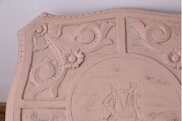 ペイント家具　ピンクのペイントが愛らしいサイドテーブル(コーヒーテーブル、花台)