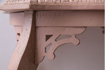 ペイント家具　ピンクのペイントが愛らしいサイドテーブル(コーヒーテーブル、花台)