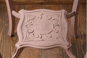 ペイント家具　ピンクのペイントが愛らしいサイドテーブル(コーヒーテーブル、花台)