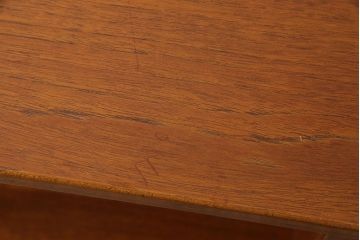 ヴィンテージ家具　北欧ビンテージ　チーク材　レア品!天板拡張式のネストテーブル(エクステンションテーブル、センターテーブル、サイドテーブル)