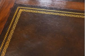 中古　DREXEL HERITAGE(ドレクセルヘリテイジ)　Grand Villa(グランドヴィラ)　デスク(両袖机)(定価約70万円)