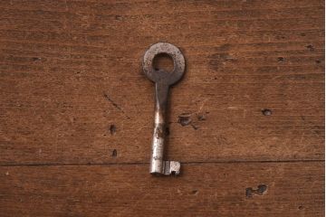 ヴィンテージ家具　北欧ビンテージ　両面収納　チーク材の褐色が美しいワークデスク(オフィスデスク、両袖机、在宅ワーク、在宅用)