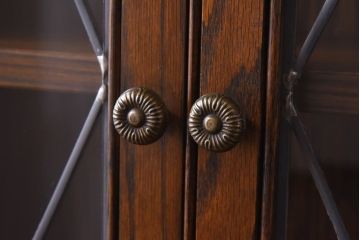 中古　イギリス　old charm(オールドチャーム) ステンドグラスが気品を漂わせるブックシェルフ(本箱、飾り棚)