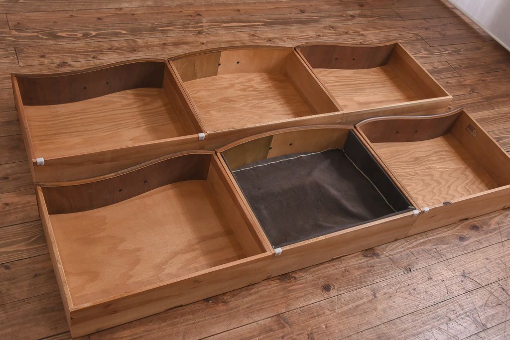 中古　DREXEL HERITAGE(ドレクセルヘリテイジ)　old continent(オールドコンチネント)　ハントボード(サイドボード)(定価約93万円)