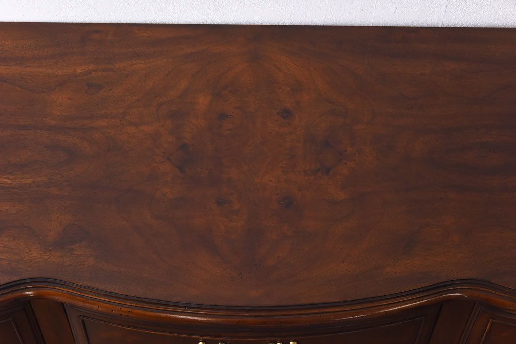 中古　DREXEL HERITAGE(ドレクセルヘリテイジ)　old continent(オールドコンチネント)　ハントボード(サイドボード)(定価約93万円)