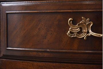 中古　DREXEL HERITAGE(ドレクセルヘリテイジ)　old continent(オールドコンチネント)　ハントボード(サイドボード)(定価約93万円)