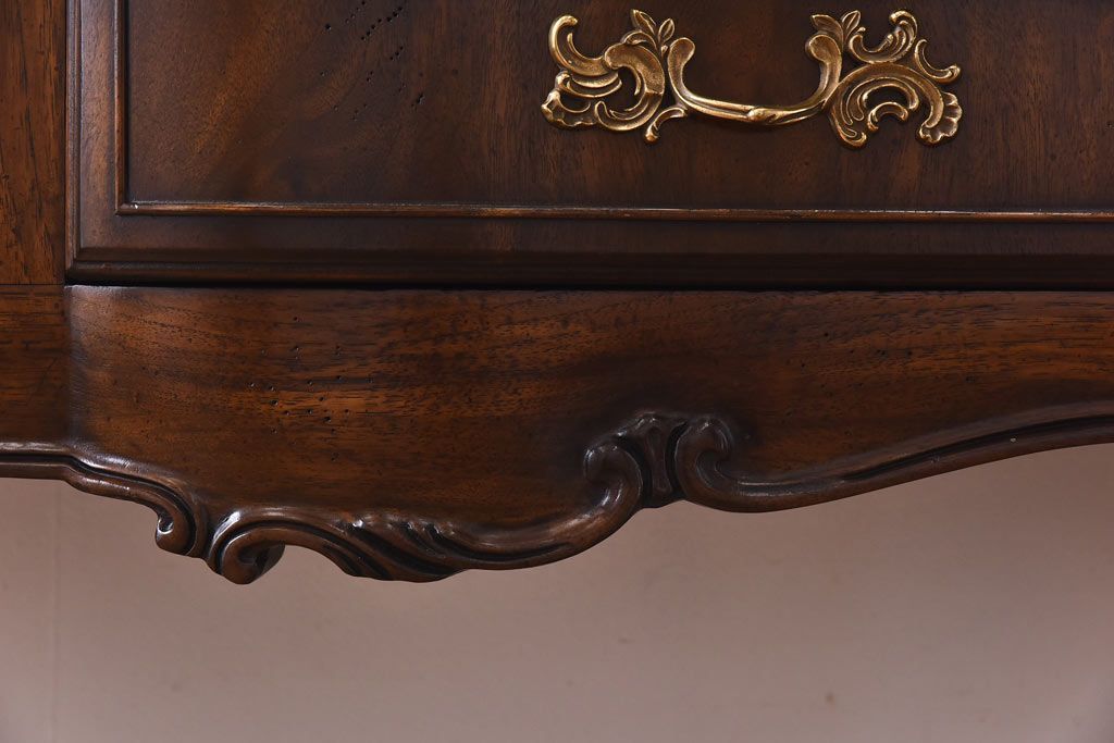 中古　DREXEL HERITAGE(ドレクセルヘリテイジ)　old continent(オールドコンチネント)　ハントボード(サイドボード)(定価約93万円)