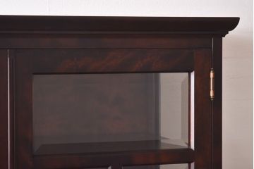 中古　蝦夷民藝　凛とした佇まいが美しいカップボード(食器棚、飾り棚、キャビネット)