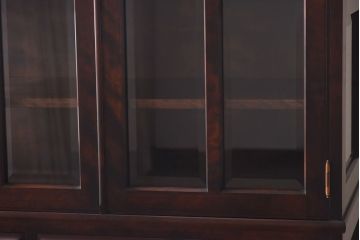 中古　蝦夷民藝　凛とした佇まいが美しいカップボード(食器棚、飾り棚、キャビネット)