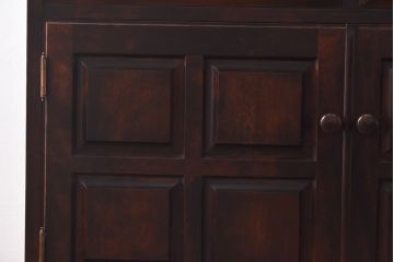 中古　蝦夷民藝　凛とした佇まいが美しいカップボード(食器棚、飾り棚、キャビネット)