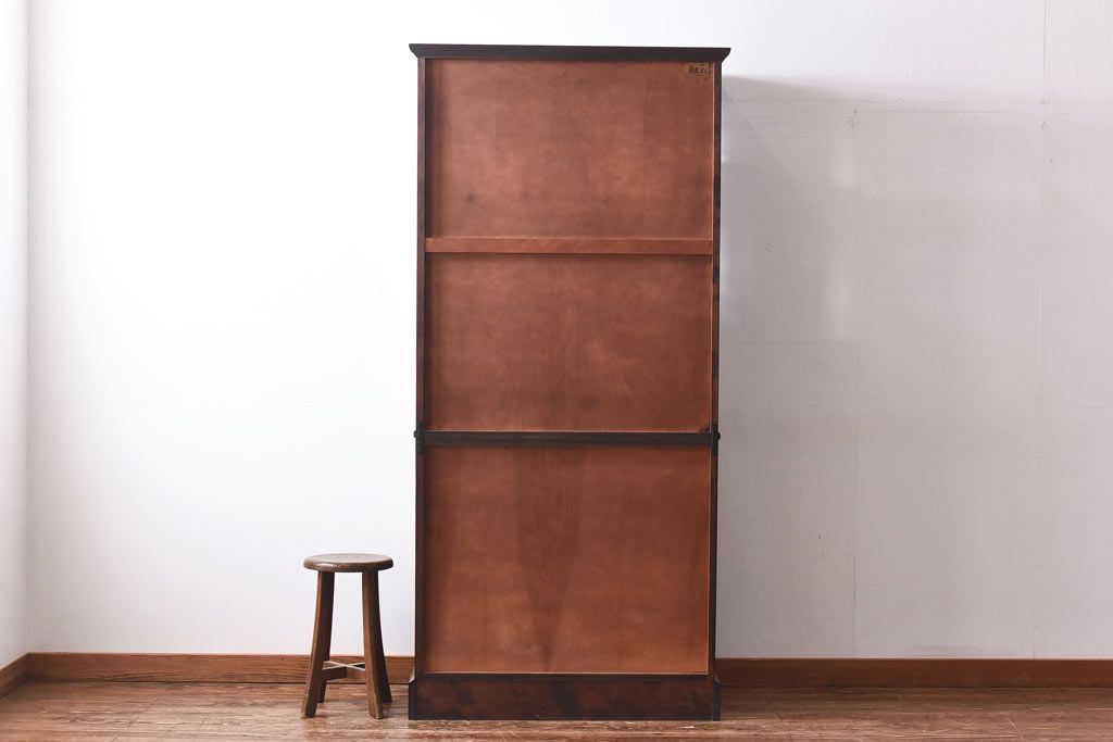 中古　蝦夷民藝　凛とした佇まいが美しいカップボード(食器棚、飾り棚、キャビネット)