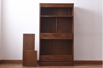 レトロ家具　当時物色ガラス入り　栗材　丸窓が可愛らしいレトロな重ね戸棚(収納棚)