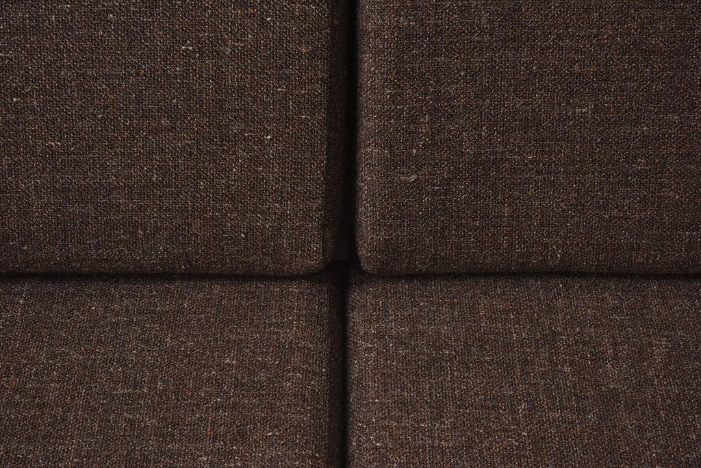 中古　ビンテージ　コスガ社　セパレート　北欧モダンの雰囲気漂う3人掛けソファ(アームソファ)