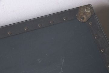 アンティーク雑貨　イギリスビンテージ　お洒落なトランクテーブル(センターテーブル、ローテーブル)