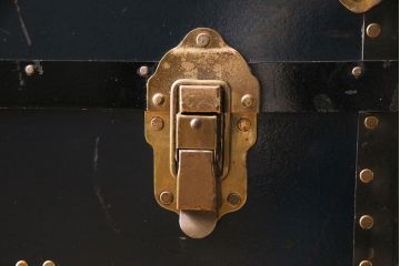 アンティーク雑貨　イギリスビンテージ　お洒落なトランクテーブル(センターテーブル、ローテーブル)