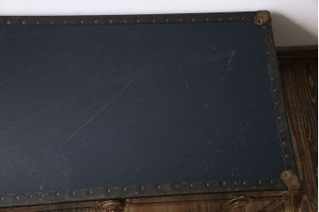 アンティーク雑貨　イギリスビンテージ　お洒落なトランクテーブル(センターテーブル、ローテーブル)