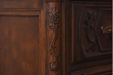 中古　DREXEL HERITAGE(ドレクセルヘリテイジ)　old continent(オールドコンチネント)　ホールチェスト(サイドチェスト)(定価約63万円)