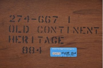 中古　DREXEL HERITAGE(ドレクセルヘリテイジ)　old continent(オールドコンチネント)　ホールチェスト(サイドチェスト)(定価約63万円)