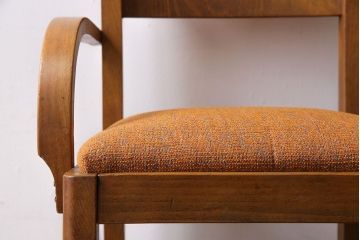 レトロ家具　昭和レトロ　ブナ材　木の風合いが感じられるチャイルドチェア(キッズチェア、子供用椅子)