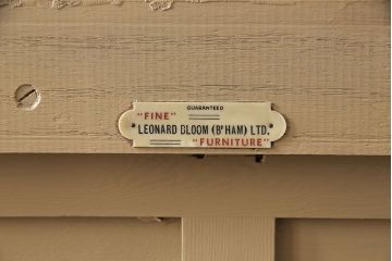 アンティーク家具　イギリスアンティーク　あたたかな色合いが魅力的なペイントブックケース(本箱、キャビネット、収納棚)