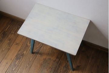 ペイント家具　レトロなカラーが可愛らしいセンターテーブル(サイドテーブル、コーヒーテーブル、花台)