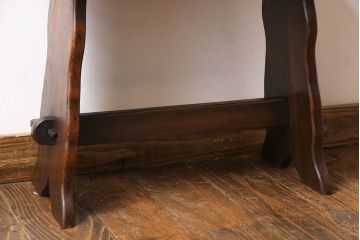 アンティーク家具　イギリスアンティーク　オーク材　曲線のデザインが素敵なスツール(椅子、チェア)