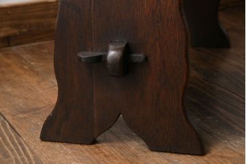 アンティーク家具　イギリスアンティーク　オーク材　曲線のデザインが素敵なスツール(椅子、チェア)