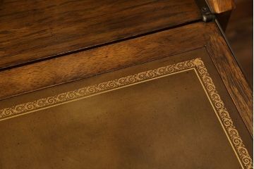 中古　DREXEL HERITAGE(ドレクセルヘリテイジ)　Grand Villa(グランドヴィラ)　セクレタリー(ライティングビューロー)(定価約105万円)