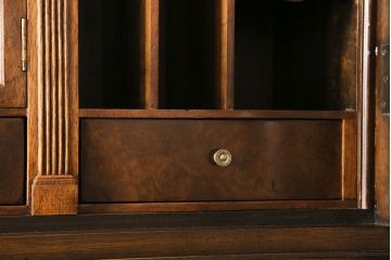 中古　DREXEL HERITAGE(ドレクセルヘリテイジ)　Old World(オールドワールド)　セクレタリー(ライティングビューロー、ワークデスク、在宅ワーク、在宅用、収納棚)(定価約226万円)(R-029290)