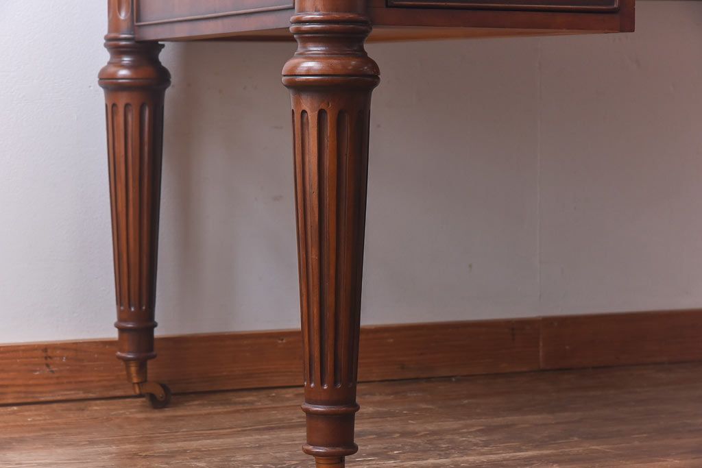 アメリカ製　センチュリー社(CENTURY)　クラシックなデザインのキャスター付きデスク(作業台)(定価約198万円)