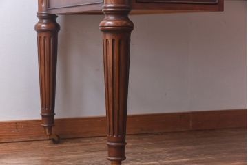 アメリカ製　センチュリー社(CENTURY)　クラシックなデザインのキャスター付きデスク(作業台)(定価約198万円)