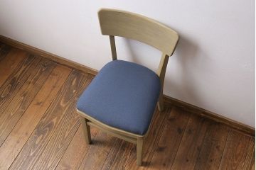 ヴィンテージ家具　イギリスビンテージ　レトロなベージュペイントのダイニングチェア(ワークチェア、イス)(2)