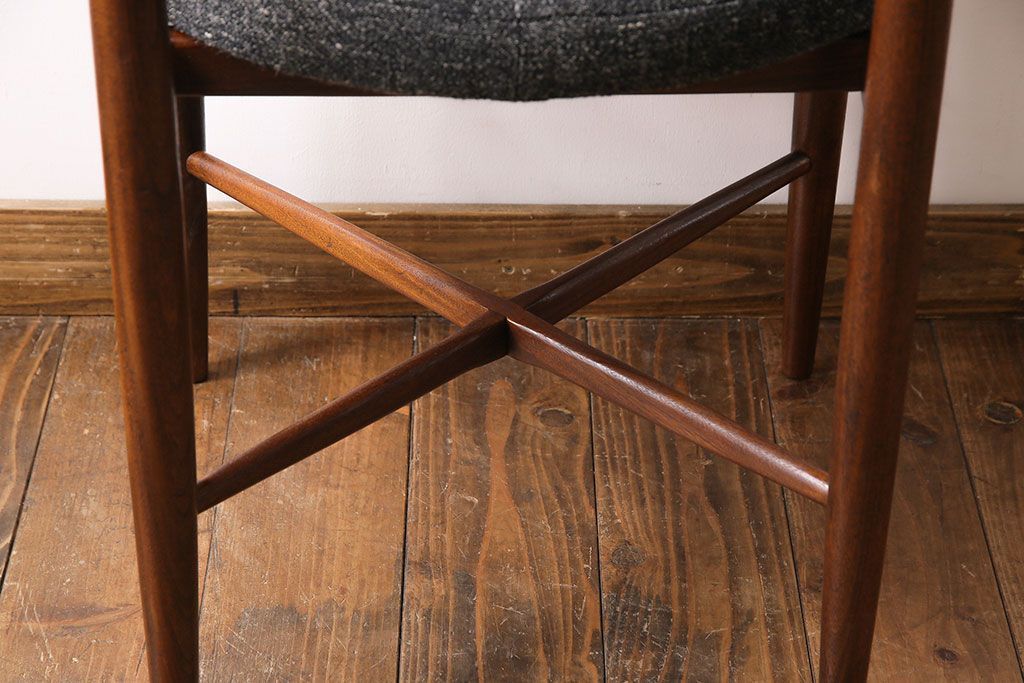 北欧家具　G-PLAN(ジープラン)　Fresco(フレスコ)　ビンテージサーキュラーチェア(ダイニングチェア、椅子)(1)