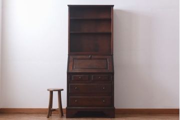 中古　北海道民芸家具　収納に便利な本棚のついたライティングビューロー(ビューローブックケース、簿記机)(1)